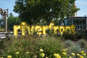 Riverfront Park Entry sign